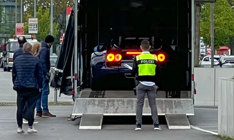 Cảnh sát Đức tịch thu 4 chiếc Bugatti Veyron giá hàng chục triệu USD vì nghi lừa đảo