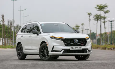 Honda CR-V giữ ưu đãi lên tới 141 triệu trong tháng 5, quyết đấu Mazda CX-5