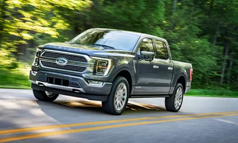 Ford thắng lớn trong cuộc đua xe hybrid