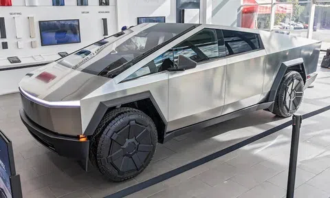 Rộ tin đồn siêu bán tải điện Tesla Cybertruck 2024 sắp về Việt Nam