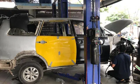 Đây là cách nhận biết chính xác xe dịch vụ, taxi "hoàn lương"