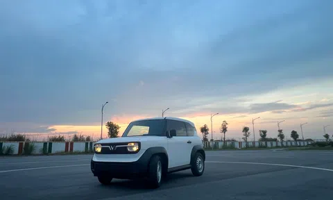 VinFast VF 3 bản thương mại chạy thử tại nhà máy sản xuất