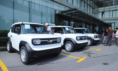 Cận cảnh VinFast VF 3 bản thử nghiệm: Mâm xe, cản trước khác bản concept, nội thất rộng rãi bất ngờ