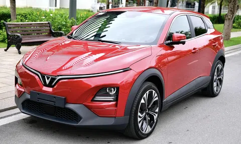 Xe điện VinFast VF 6 "siêu lướt" rao bán với giá rẻ bất ngờ