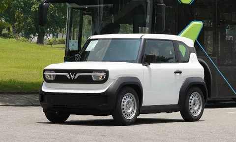 Truyền thông Mỹ nói gì về màn chào sân "điểm 10" của VinFast VF 3?