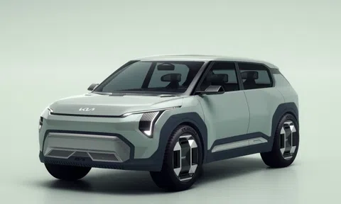 Đối thủ VinFast VF6 lộ thông số: Chạy 350km/ sạc, ra mắt ngay cuối tháng