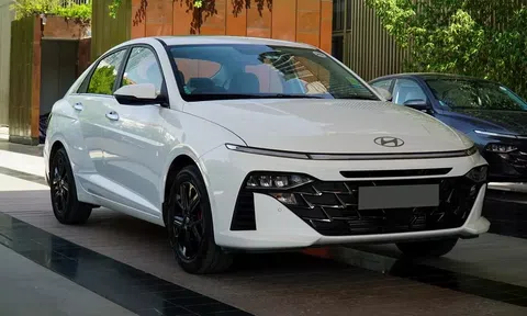 Hyundai Accent 2024 tiếp tục lộ ảnh "full hd" tại Việt Nam, mở bán dễ thành hiện tượng