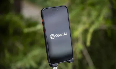 Apple chuẩn bị tung ra các tính năng AI mới: Hợp tác với OpenAI, cải tiến Siri