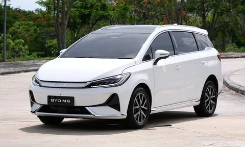 Đối thủ chạy điện của Toyota Innova Cross chuẩn bị ra mắt thị trường Đông Nam Á, chạy 500km/ sạc