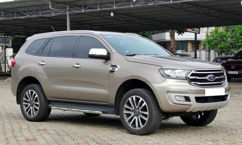 Bất ngờ giá bán lại của Ford Everest 2019 cũ tại Việt Nam sau 5 năm sử dụng