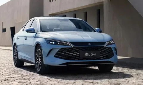 Hãng xe sắp bán tại Việt Nam ra mắt công nghệ hybrid cho mức tiêu hao nhiên liệu chỉ ngang ... xe máy