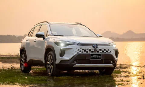 Corolla Cross 2024 là mẫu xe bán chạy nhất của Toyota Việt Nam ngay trong tháng đầu tiên mở bán