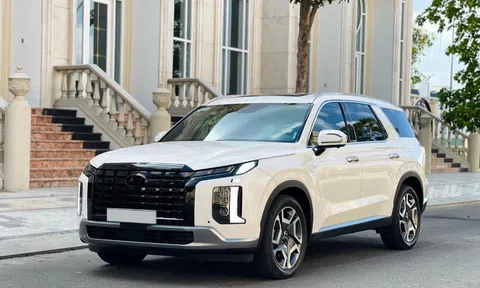 Lăn bánh 10.000 km, Hyundai Palisade 2023 'siêu lướt' lên sàn xe cũ với giá bao nhiêu?