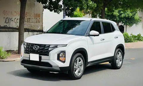 Lăn bánh chưa đầy 2.000 km, Hyundai Creta 2023 rao bán với giá khó tin