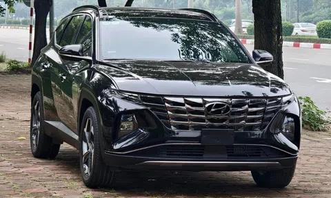 Hyundai Tucson 2023 chạy lướt 1 năm lên sàn xe cũ với giá khó tin