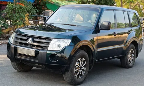 Loạt ô tô Mitsubishi Pajero này được thanh lý chỉ 100 triệu đồng/chiếc