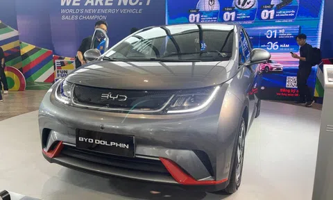 Cận cảnh xe điện BYD Dolphin tại Việt Nam, liệu giá có rẻ để hút khách?