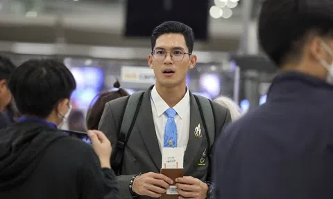 Nam thần Thanathat Thaweerat tiếp tục đồng hành cùng bóng chuyền Đà Nẵng tại giải VĐQG 2024