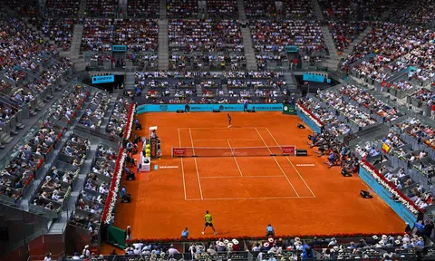 Kết quả tennis 30/4: Daniil Medvedev lọt vào bán kết đơn nam ATP Madrid 2024