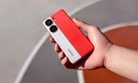 Chiến binh tầm trung iQOO Neo 9S Pro lộ diện: Chip Dimensity 9300, RAM khủng 12GB, màn hình lớn như Galaxy S24 Ultra