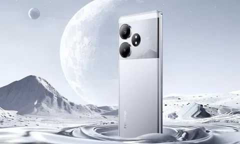 Realme GT 6T lộ diện thiết kế đẹp như iPhone 15 Pro Max, sạc nhanh trong 10 phút