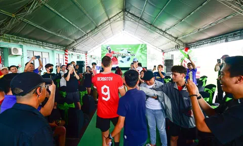 Gây quỹ từ thiện cùng danh thủ Dimitar Berbatov