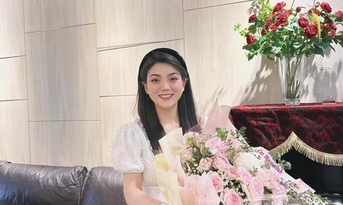 Ca sĩ Sim Nông chính thức là giảng viên trường Cao đẳng nghệ thuật TP. HCM