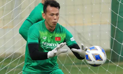 Chia tay Hà Nội FC, Tấn Trường có bến đỗ cực bất ngờ