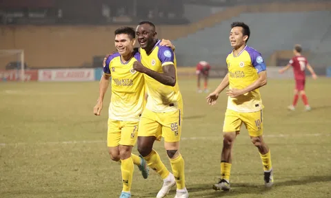 Video: Thắng nhọc nhằn, Hà Nội FC vào tứ kết Cúp Quốc gia
