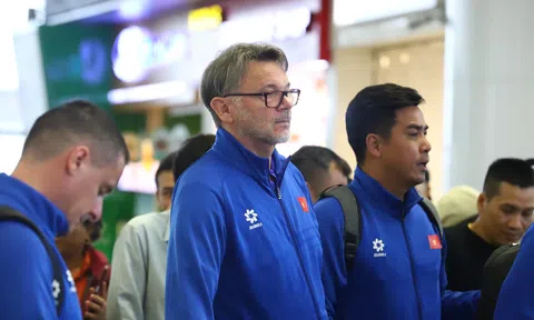 HLV Troussier nói lời từ đáy lòng sau chia tay ĐT Việt Nam