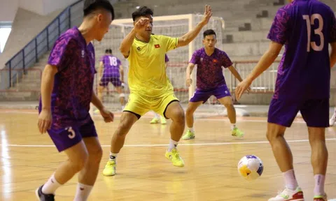 Vừa đến Thái Lan, tuyển Việt Nam tức tốc làm một điều