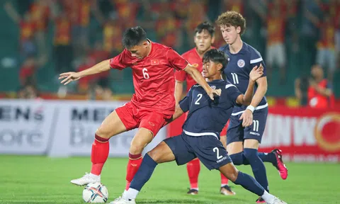 U23 Việt Nam thắng kịch tính trong trận ra quân có 2 thẻ đỏ