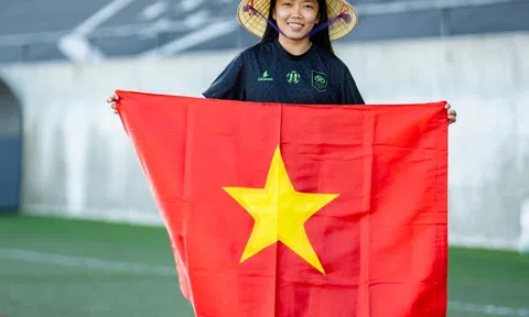 Từ châu Âu, Huỳnh Như 'bắn' tín hiệu về Việt Nam