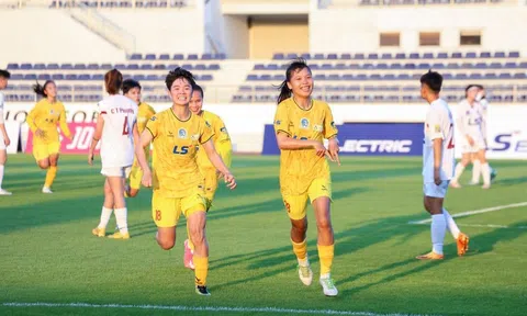 'Hậu duệ' của Huỳnh Như lập công trong trận khai mạc