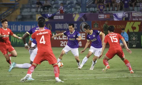VIDEO: Hoàng Đức cùng Tiến Anh ghi bàn, 'phát tín hiệu' trước VL World Cup