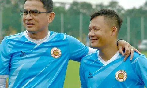 Đã rõ người thay thế HLV Kiatisak dẫn dắt CAHN