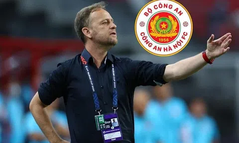 CĐV Thái Lan phản ứng trái chiều khi rộ tin HLV Polking dẫn dắt CAHN