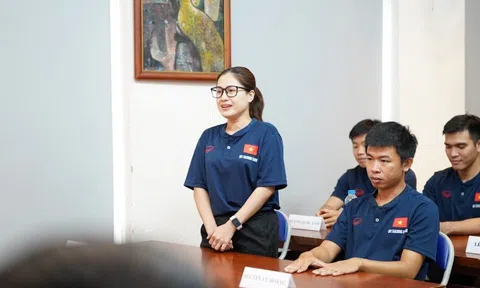 'Bóng hồng' duy nhất khẳng định 1 điều sau khi lấy bằng HLV cấp AFC