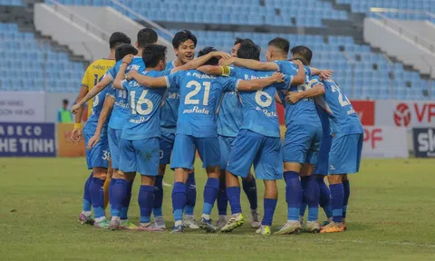 Sao U23 Việt Nam hé lộ bất ngờ sau khi cùng Đà Nẵng thăng hạng