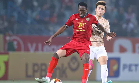 Hà Tĩnh vs CAHN: Màn ra mắt của HLV Polking