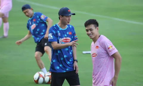 HLV Kim Sang Sik xây dựng đội hình tối ưu của ĐT Việt Nam