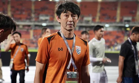 HLV Thái Lan nhắc đến ông Polking, trải lòng khi bị loại đắng cay