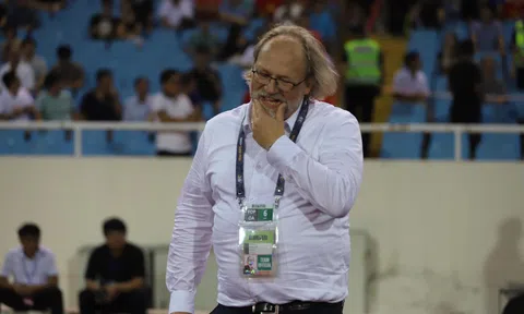 HLV Philippines: 'Phải thừa nhận ĐT Indonesia rất mạnh'