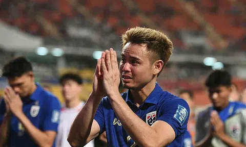 Theerathon Bunmathan: 'Tôi già rồi, không đá AFF Cup nữa'