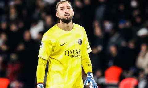 Donnarumma sai lầm như bán độ, HLV Enrique lên tiếng: 'Chính tôi bảo cậu ấy làm vậy'