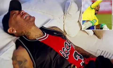 Neymar vật vã vì đau đớn, duỗi thẳng chân giờ cũng là điều xa xỉ