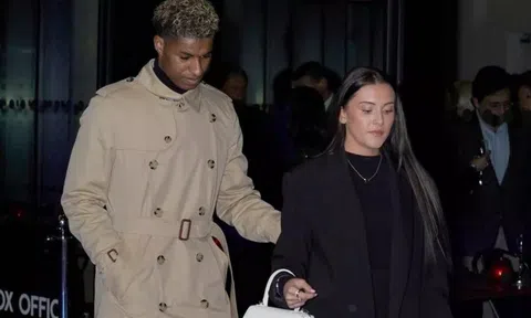 Rashford bao trọn nhà hàng để mời bạn gái cũ, hy vọng tìm lại phong độ