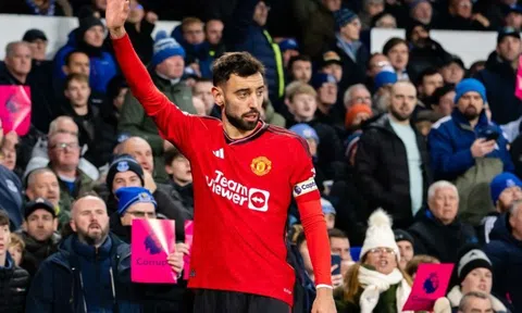 Bruno Fernandes có hành động quá tâm lý để giúp Rashford lấy lại phong độ