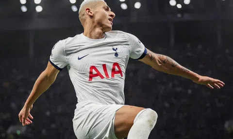 'Chân gỗ' của Tottenham tạo thống kê kỳ lạ ở Premier League