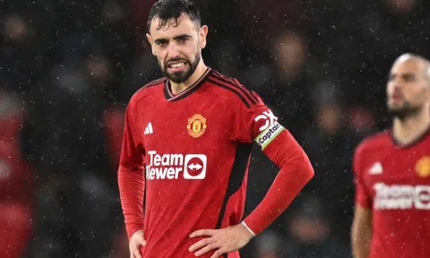 Thua liểng xiểng, vì sao MU vẫn xếp trên Arsenal ở bảng xếp hạng của UEFA?